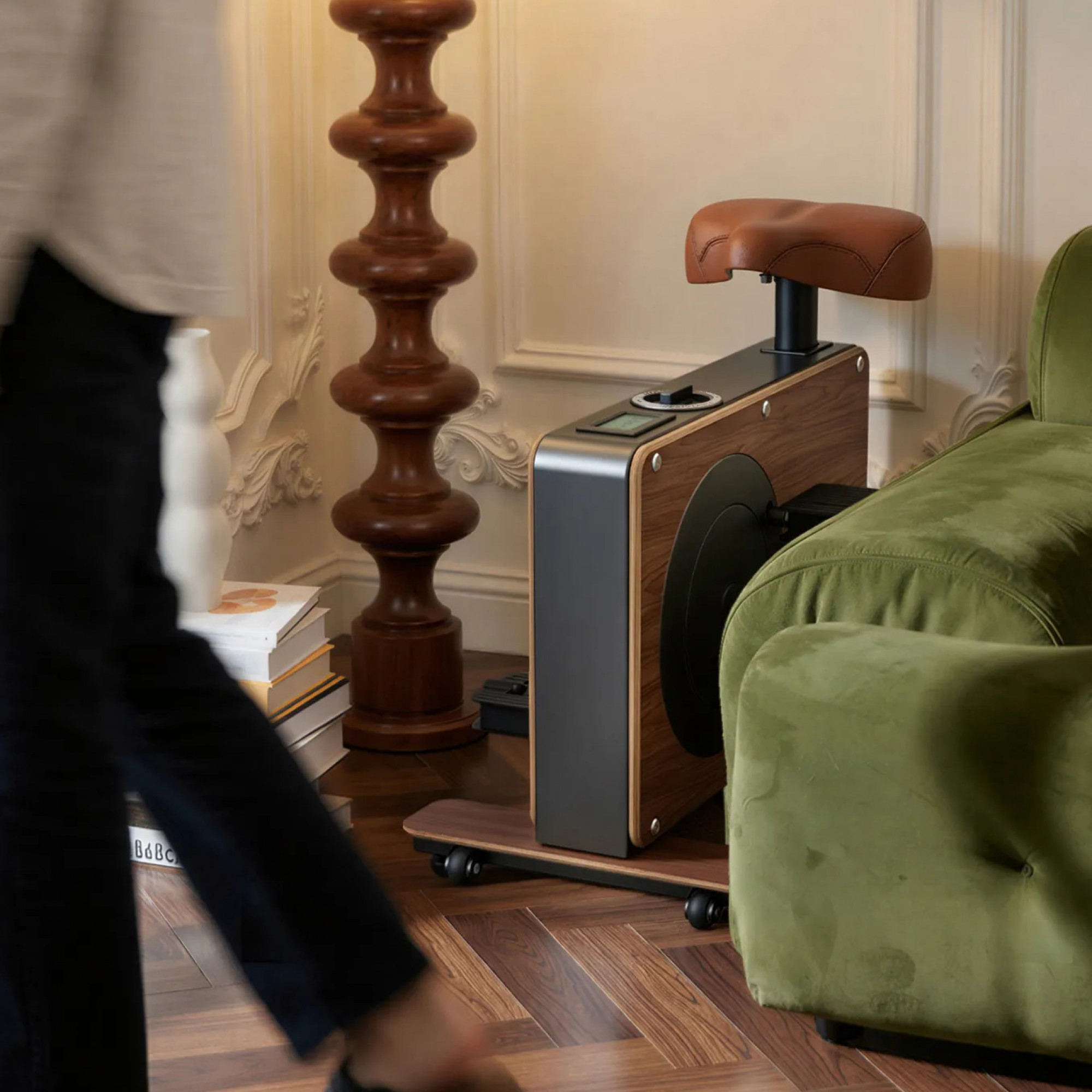 Дизайнерский беспроводной велотренажер Xenjoy Cube Cycle